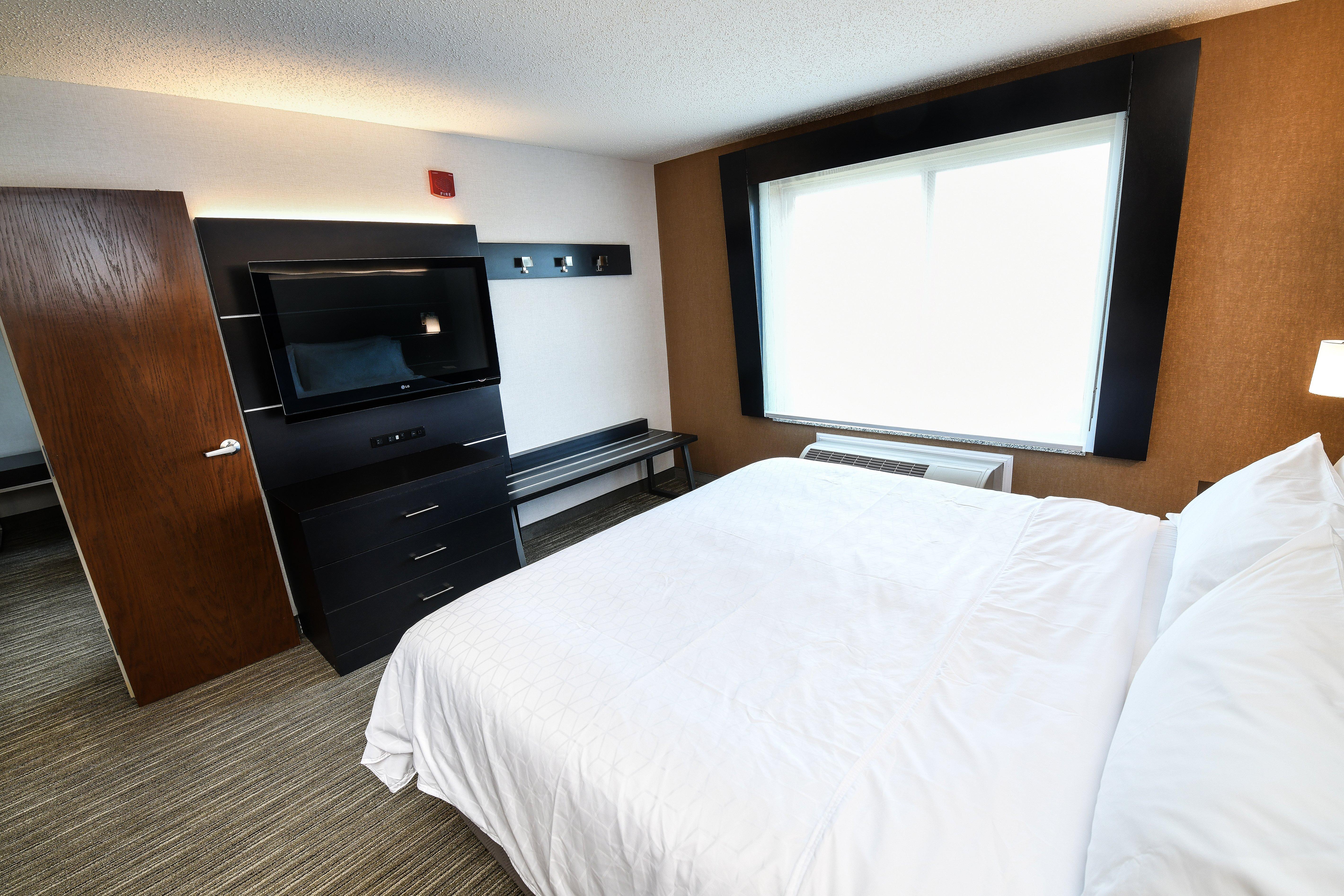 Holiday Inn Express Hotel & Suites Grand Forks By Ihg Экстерьер фото